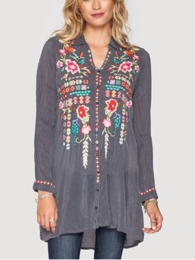 Johnny Was light Grey Embroidered Floral Tunic
